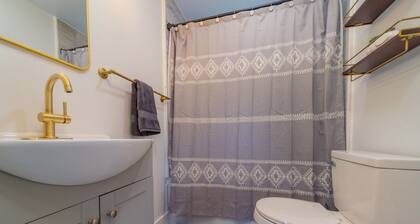 The Gunnison Bungalow in Downtown GJ!
