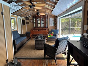 Game room - Charming Tropical Bungalow Perfectly Located in the Serene Sebastian, Florida (Sebastian)