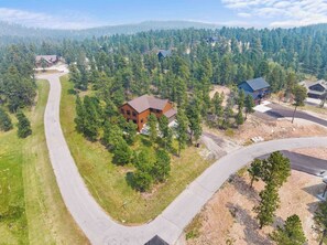 Exterior - Dakota Ridge Escape - Family Friendly with Hot Tub (Lead)