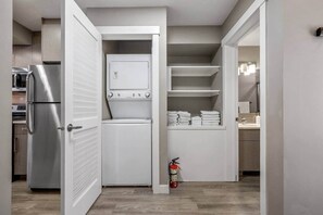 Interior - The Ridge – Modern 2BR Near 17th Ave in Bankview (Calgary)