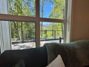 Interior - Fairway to Heaven - Downtown Condo - KHMR Views (Golden)