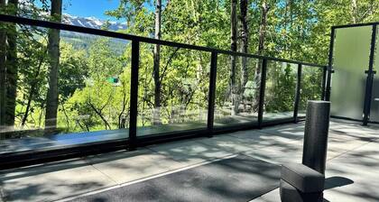 Fairway to Heaven - Downtown Condo - KHMR Views