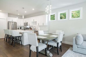 Dining - Perch - Modern Seattle Retreat w/ AC, Garage & Decks (Seattle)