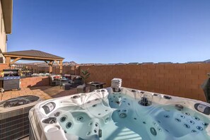 Terrace/patio - KingBeds - HotTub - Family+Dog Friendly - ZionResort (Hurricane)