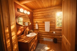 Hiustenkuivaaja, pyyhkeet, saippua, sampoo