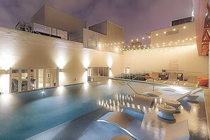 Pool - FIFA Dallas Base | 21st Fl | Pool + Views (Dallas)