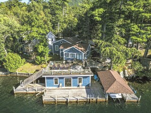 Exterior - Sunset Point- Cozy waterfront home that can sleep up to 6. (Fort Ann)