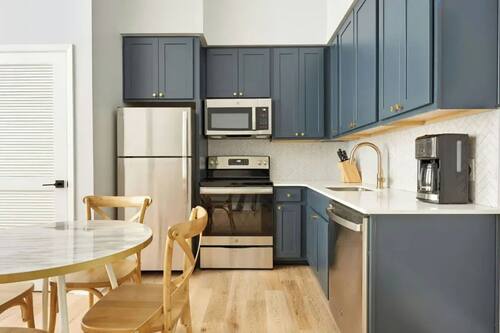 Studio (4 Bedrooms) | Interior