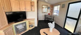 Rohannah A and C Ultimate Retreat