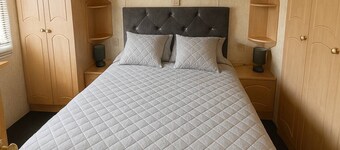 Rohannah A and C Ultimate Retreat