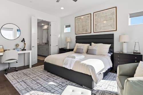 House (3 Bedrooms) | Interior