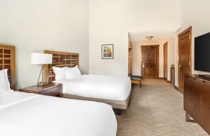 3 soverom, safe på rommet, skrivebord og strykejern/-brett