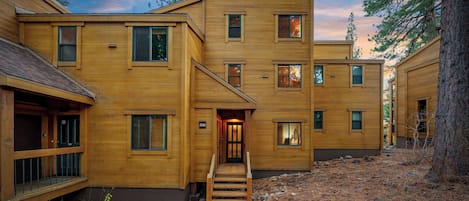 Hus (3 Bedrooms) | Overnatningsstedets facade