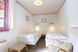 4 bedrooms, free WiFi