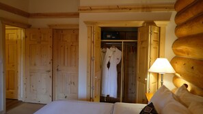 2 chambres, fer et planche à repasser, Wi-Fi, literie fournie