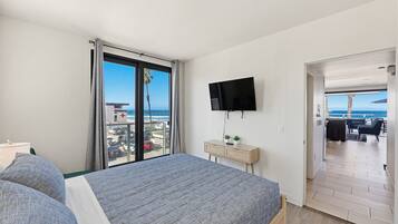 Condo, Multiple Beds, Balcony, Ocean View | 6 bedrooms, individually decorated, individually furnished, bed sheets