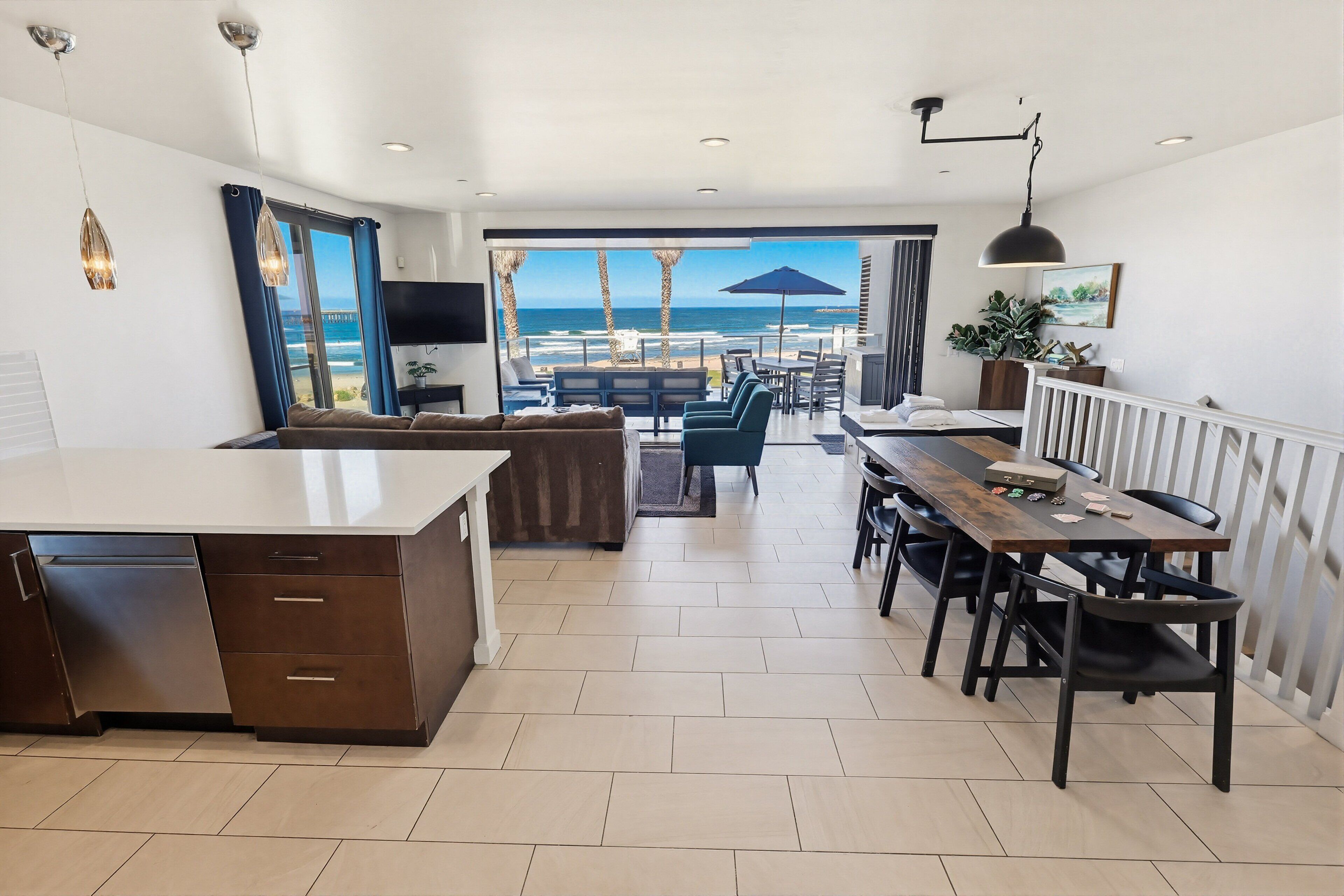 Condo, Multiple Beds, Balcony, Ocean View | Interior