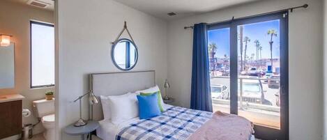 Appartamento, letti multipli, balcone, vista oceano | Vista dalla camera