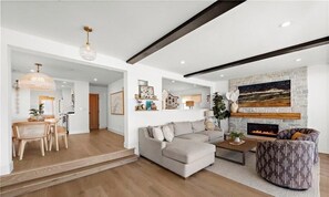 House, Multiple Beds, Hot Tub, Ocean View | Living area - Beachfront Sunset (San Diego)