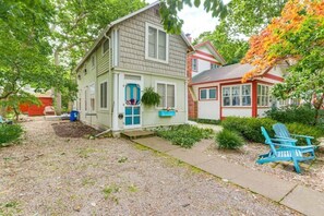 Exterior - 525 Central Charming Cottage in Lakeside (Lakeside)