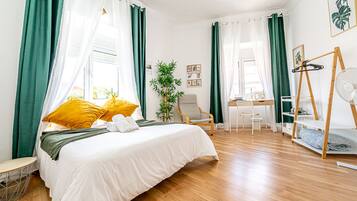 Economy Double Room | Desk, laptop workspace, free WiFi