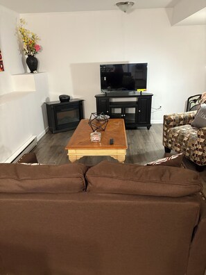 TV - Cozy 1-bedroom apartment in lovely Oxford (Oxford)