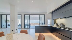 Unclassified image, 3 of 33, button - La Paz Dream Home: Ocean Views, Family Fun & BBQ Evenings (La Paz)