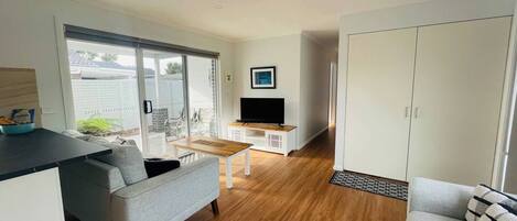 Télévision, espaces bureaux