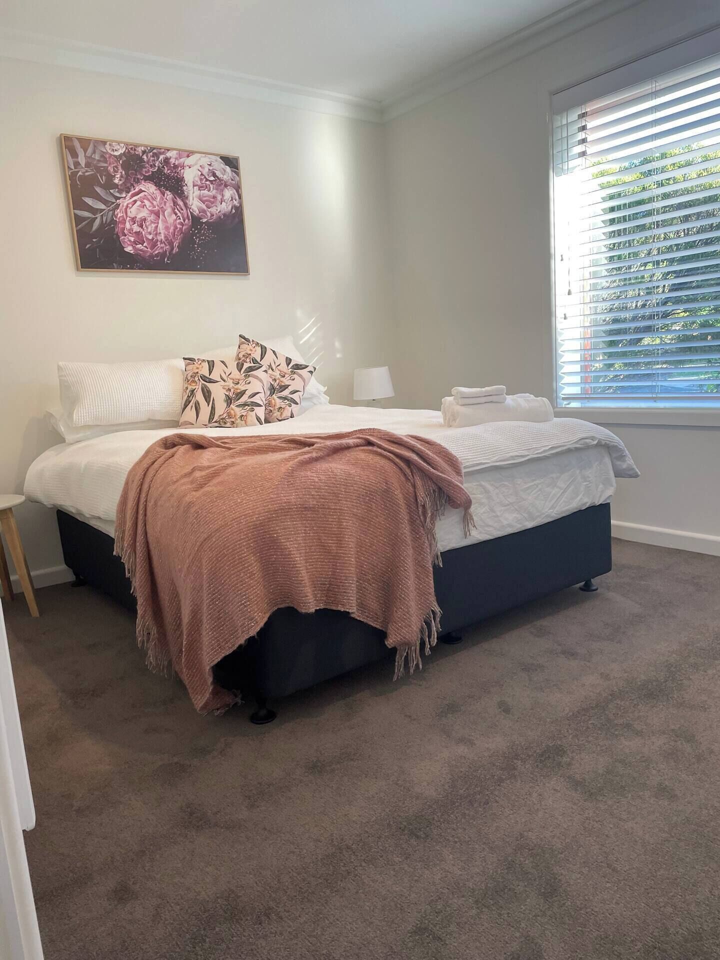 Iron/ironing board, travel cot, free WiFi, bed sheets