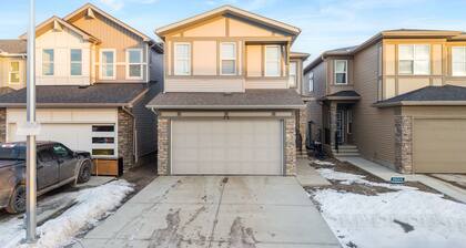 Radiant 2bedroom, 1bath Suite, in Calgary central area, off 17th Ave SE,downtown