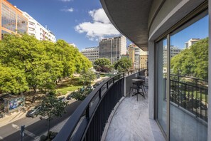 Property grounds - Serviced & Fully Equipped 1-Bedroom in Avenidas Novas, Near Gulbenkian (Lisboa)