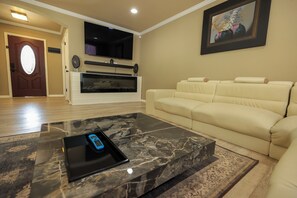 Smart TV, fireplace - Fun Home w/ Backyard Oasis—Near Downtown Greensboro! (Greensboro)