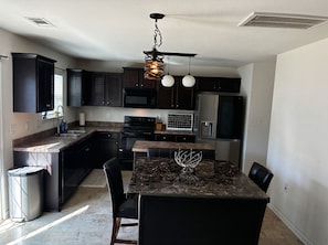 家庭獨棟房屋, 庭園景觀 | 私人廚房