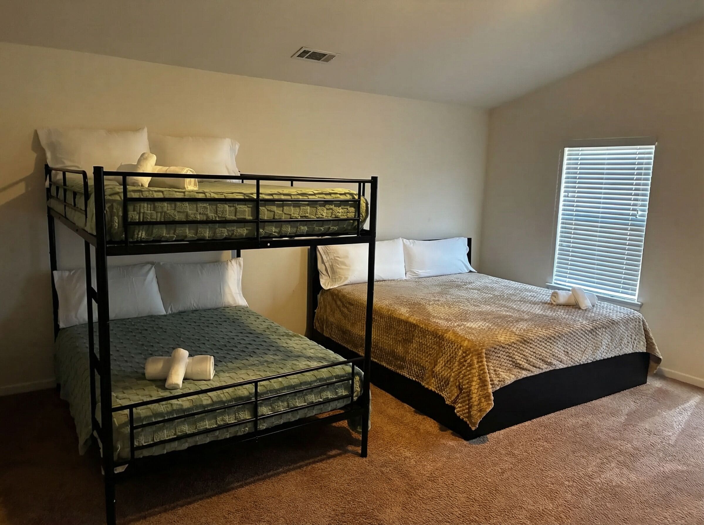 Family House, Courtyard View | Blackout drapes, iron/ironing board, free WiFi