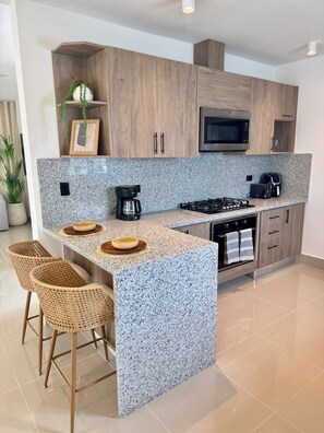 Fridge, microwave, oven, stovetop - Brand-New 4BR with 5 beds Home in Bávaro Punta Cana-Private Pool (Punta Cana)