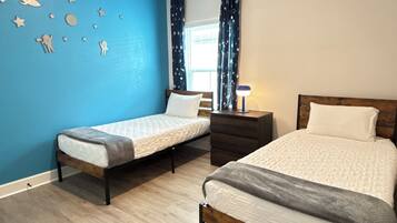 4 bedrooms, in-room safe, free WiFi, bed sheets