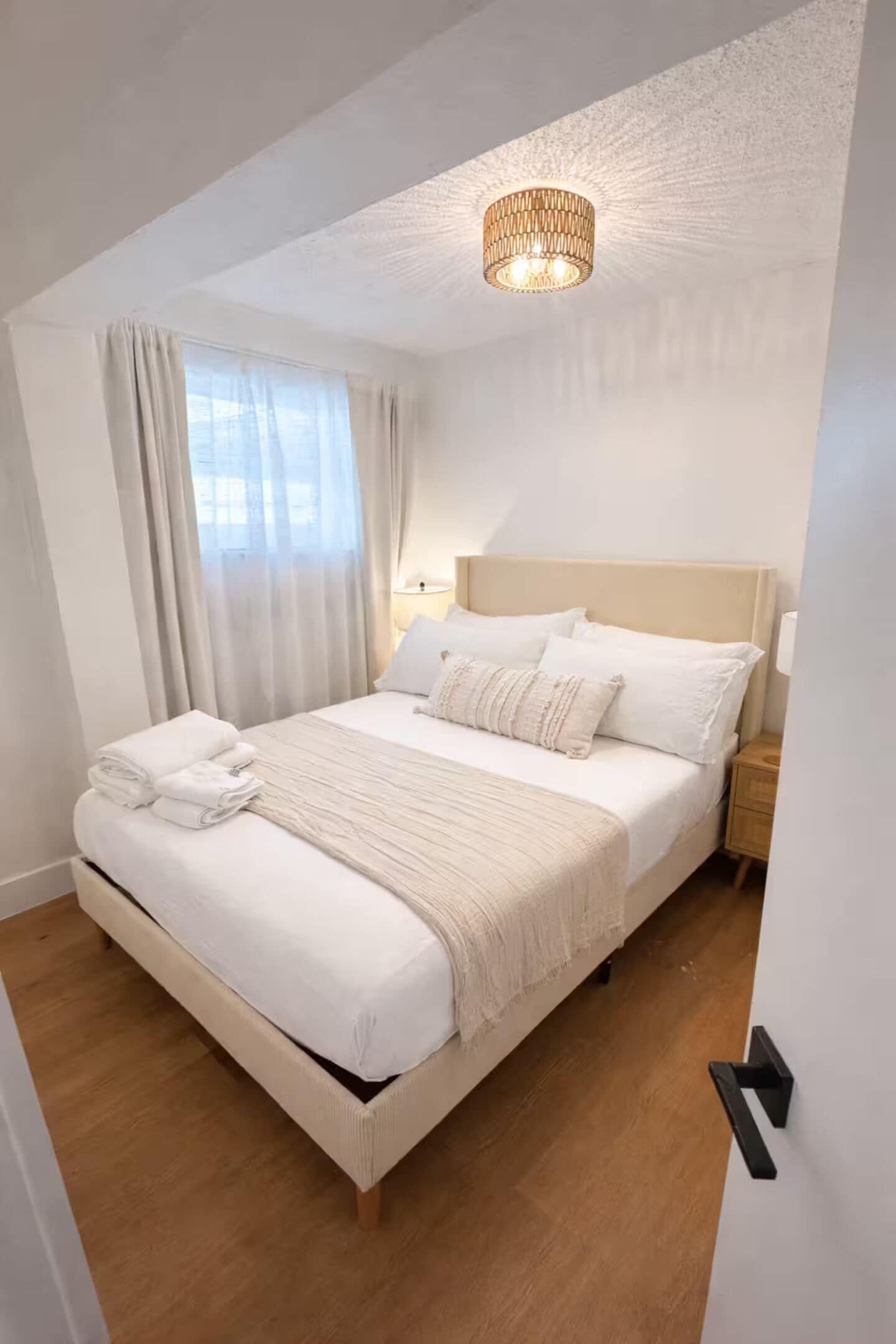 Apartment, 2 Bedrooms, Patio | Blackout drapes, iron/ironing board, free WiFi