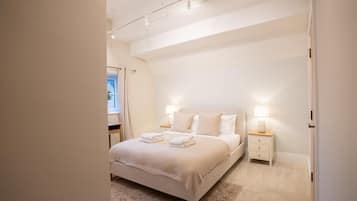 2 chambres, fer et planche Ă repasser, Wi-Fi gratuit, draps fournis