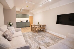 Imagen sin descripción, 3 de 26, botón