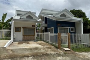 Exclusive Villa, Balcony, Garden View | Exterior - G&R Carcar Property (Carcar)