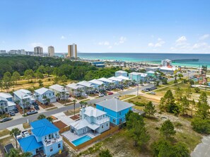 Exterior - Private Pool/Walk to the Beach/Sleeps10 (Panama City Beach)