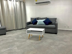 Living area - Costa Azul, Beach Escape "La Palapa". (Acapulco de Juárez)