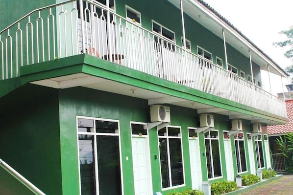 Exterior detail - Hotel Antik (Soreang)