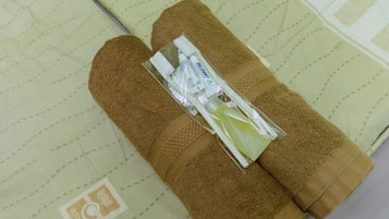 Standard Double or Twin Room, Non Smoking | Bathroom amenities | Slippers, towels, soap, shampoo