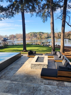 Property grounds - Luxury Lake Norman Home (Mooresville)