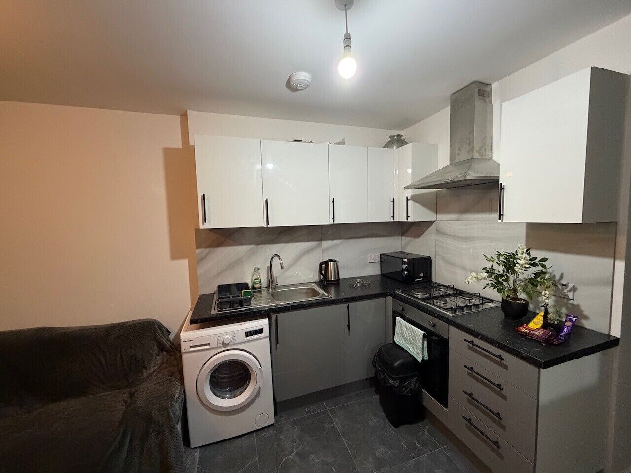 Room, Multiple Bedrooms, Smoking, Balcony | Interior