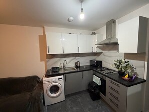 Room, Multiple Bedrooms, Smoking, Balcony | Interior