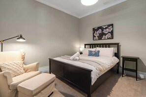 Strygejern/strygebræt, Wi-Fi, sengetøj