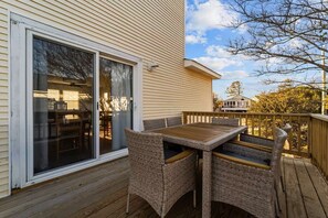 Outdoor dining - NEW Listing- Pool, Hot Tub, short walk to BEACH! (Nags Head)