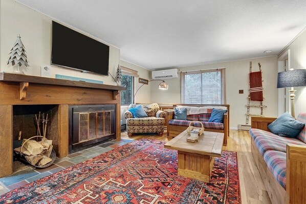 Televisor i llar de foc